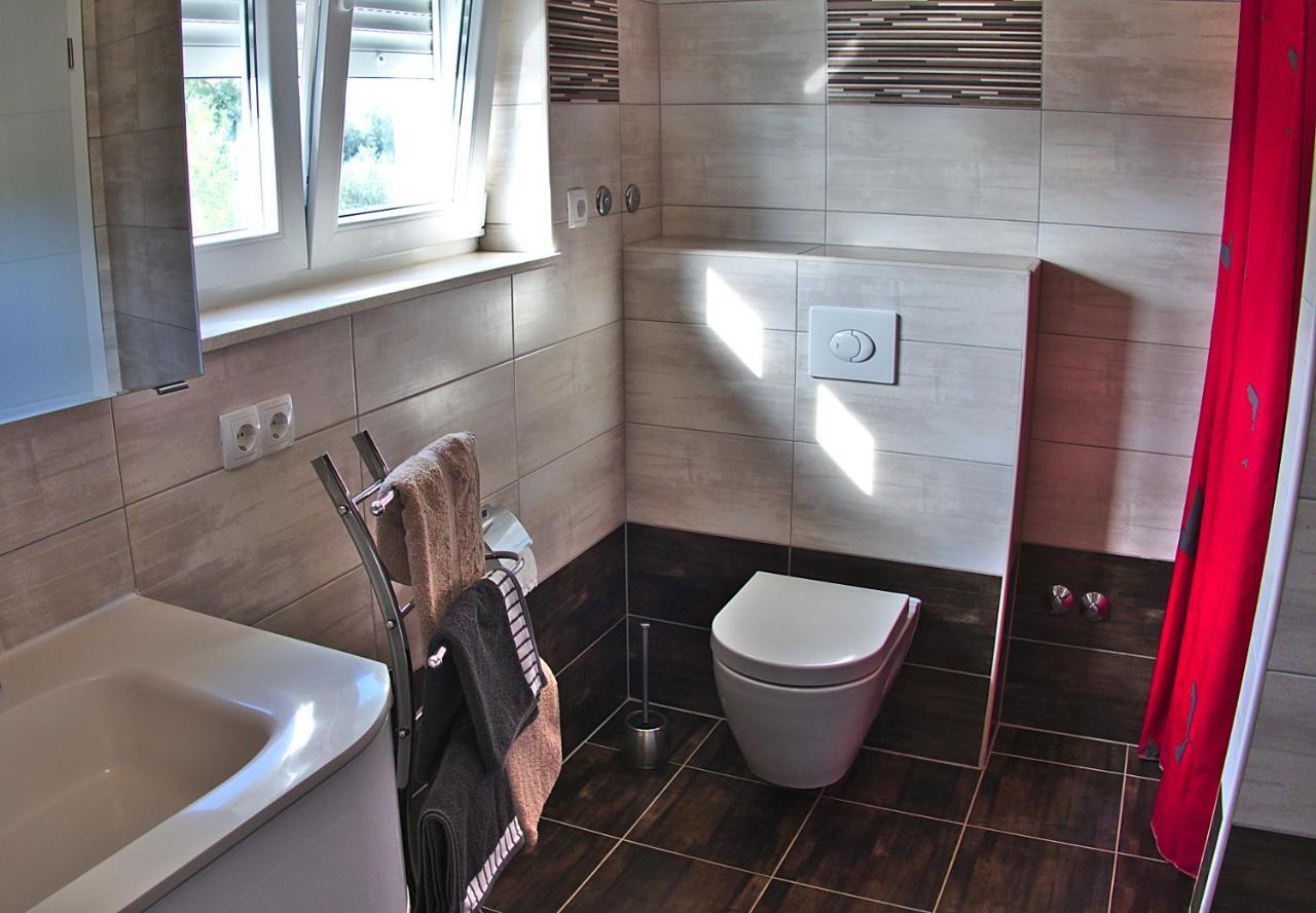 Apartments Le Mare - Pool, Sandstrand, Meerblick, W-Lan, Grill Привлака Екстериор снимка